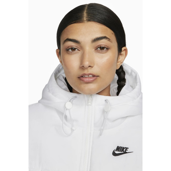 Куртка жіноча  Nike CLSC PUFFER FB7672-100